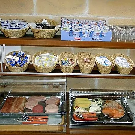 Wilhelmshoehe Hotell