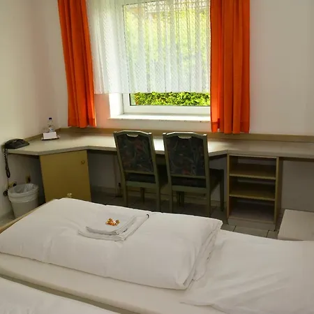 Wilhelmshoehe 3* Essen